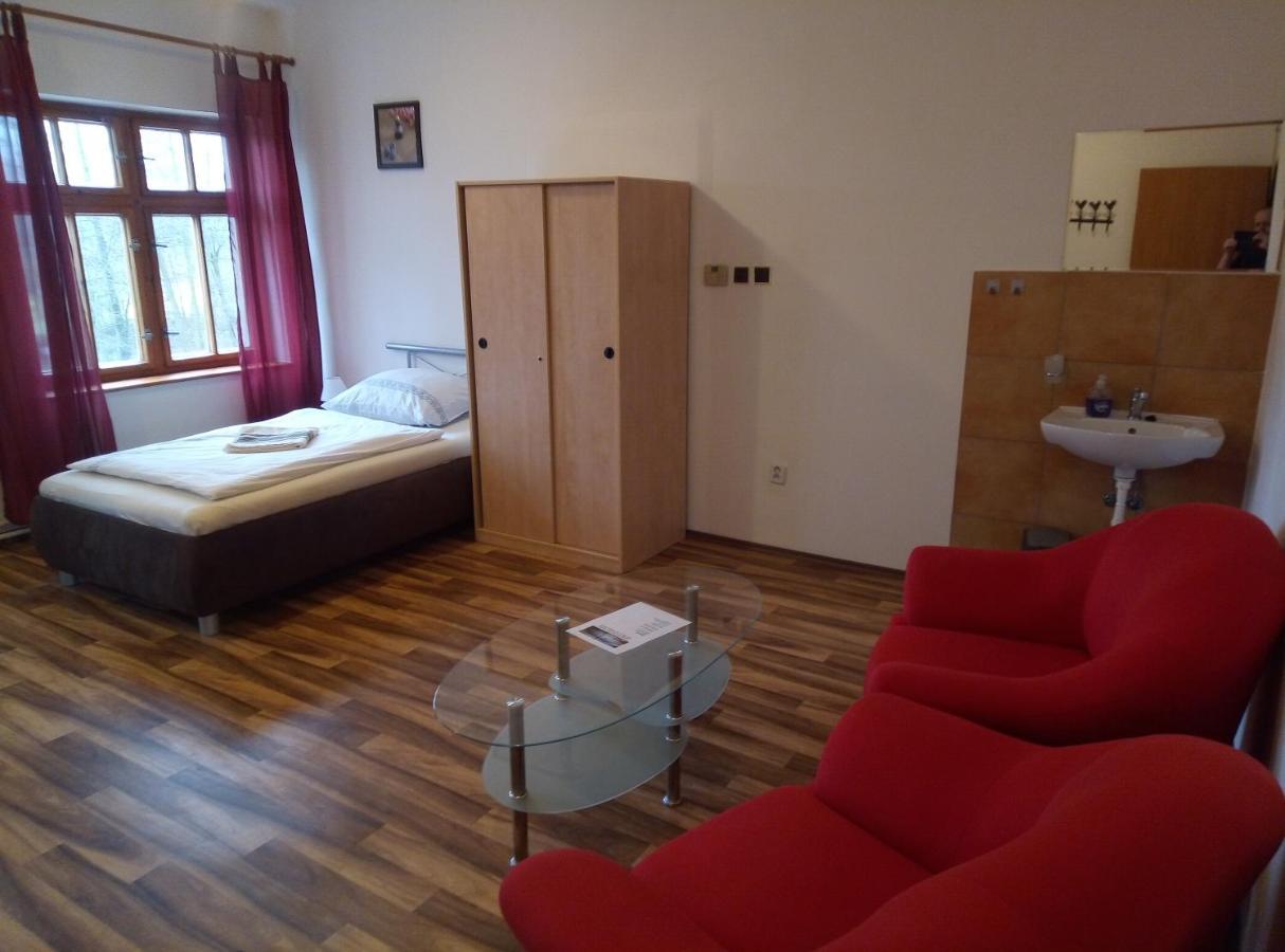 Penzion U Nahonu Mesto Touskov 외부 사진